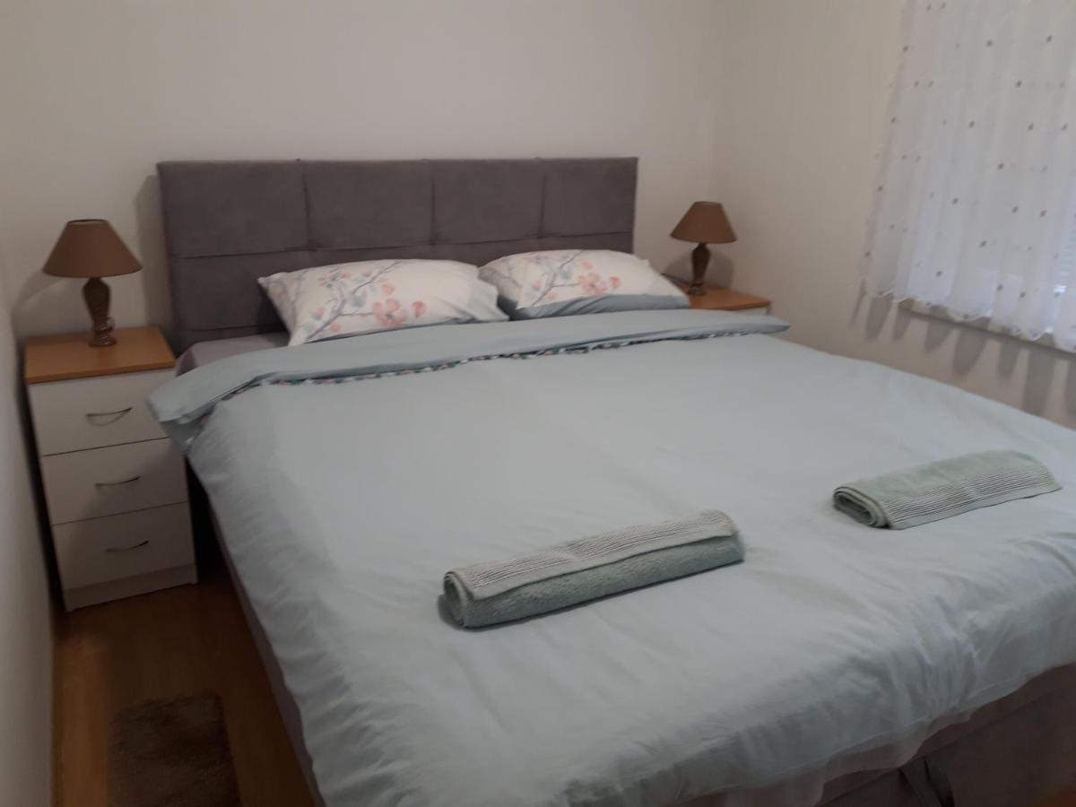 Simikic Z Apartment Bijeljina Bagian luar foto